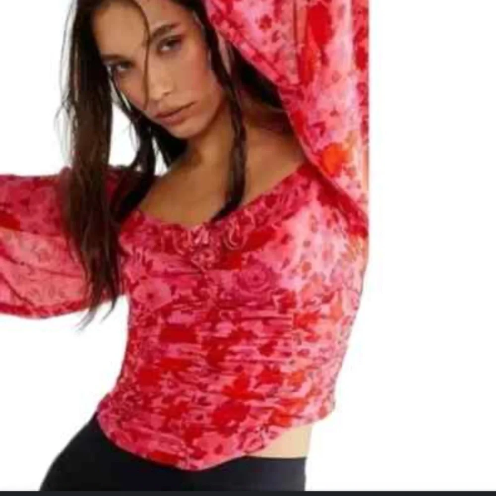 FREE PEOPLE FOREVER FEMME Oh La La TOP SMALL PINK FLORAL RUCHED PUFF SLEEVE